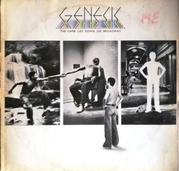 Genesis – The Lamb Lies on Broadway LP
