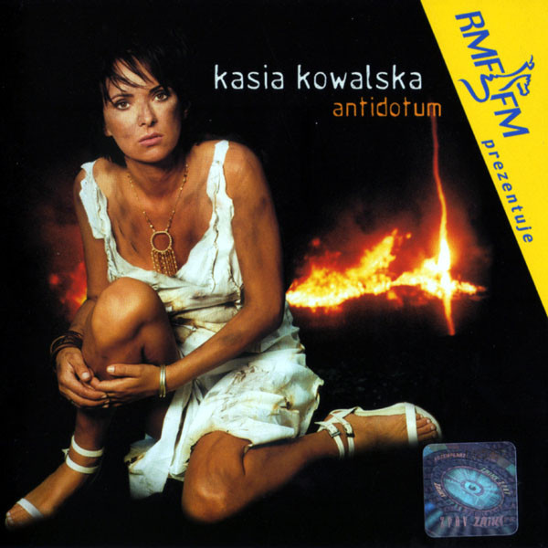 Okładka płyty CD artysty Kasia Kowalska o tytule Antidotum