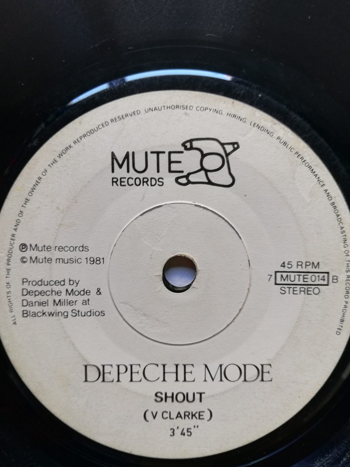 Okładka płyty winylowej artysty Depeche Mode o tytule New Life