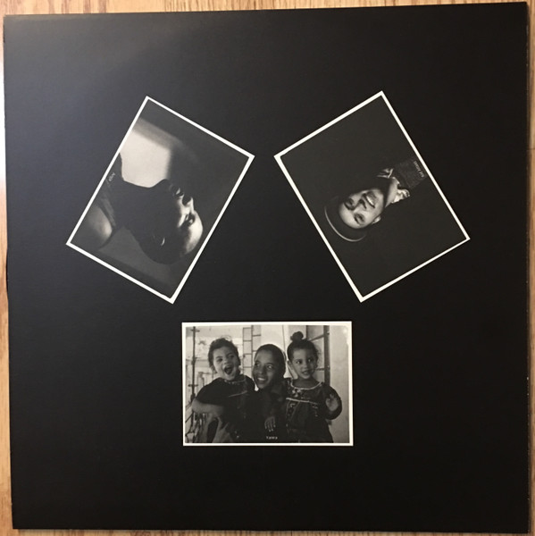 Okładka płyty winylowej wykonawcy Ibeyi o tytule Ibeyi